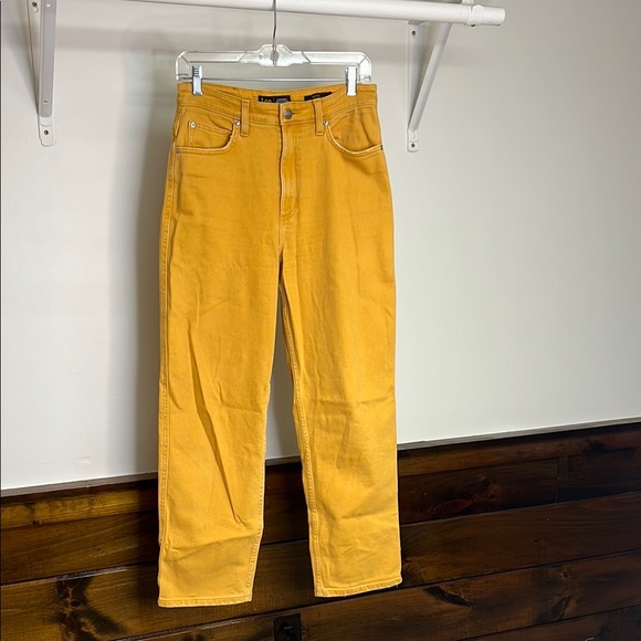 Lee Denim - Lee Vintage Modern High Rise Relaxed Stovepipe Jean in‎ Mustard Yellow- 28